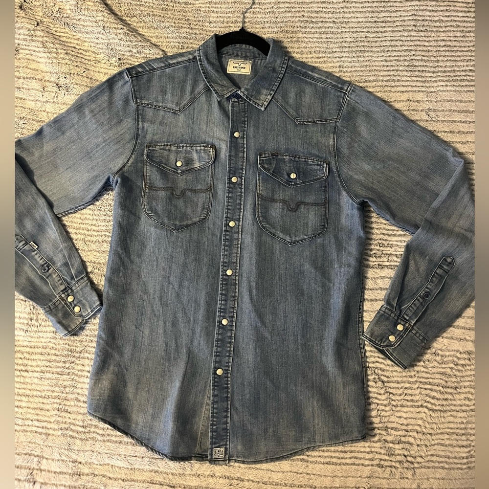 Barely worn Kimes Ranch men's denim western shirt